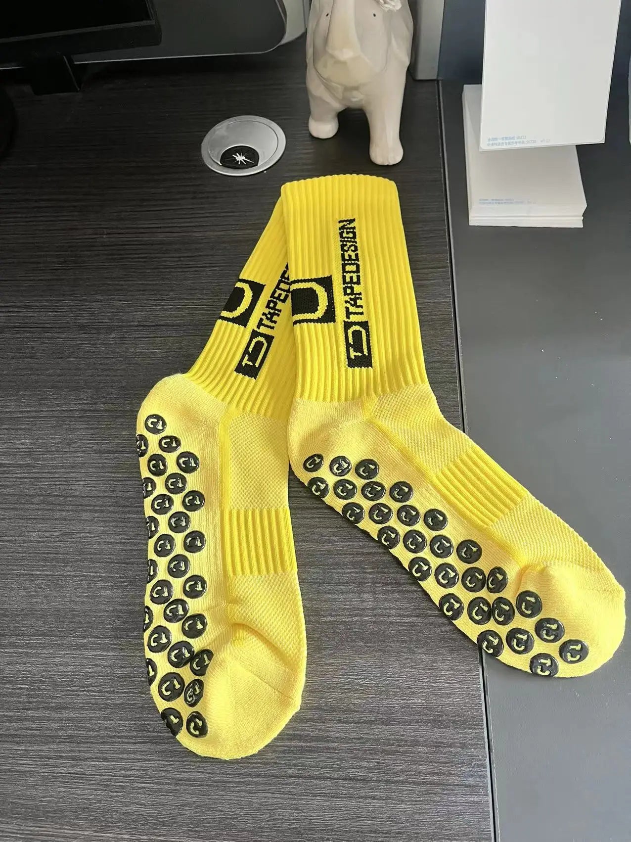 2022 New Football Socks Anti-Slip High Quality Soft Breathable Thickened Towel Bottom Sports , Cycling ,Legging ,Women, Men