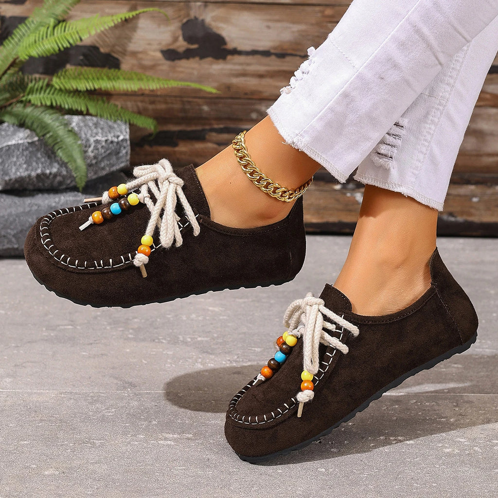 Retro Style Women Flat Sneakers 2025 New Leisure Spring Autumn Sneakers Women Round Toe Lace-up String Bead Shoes for Women