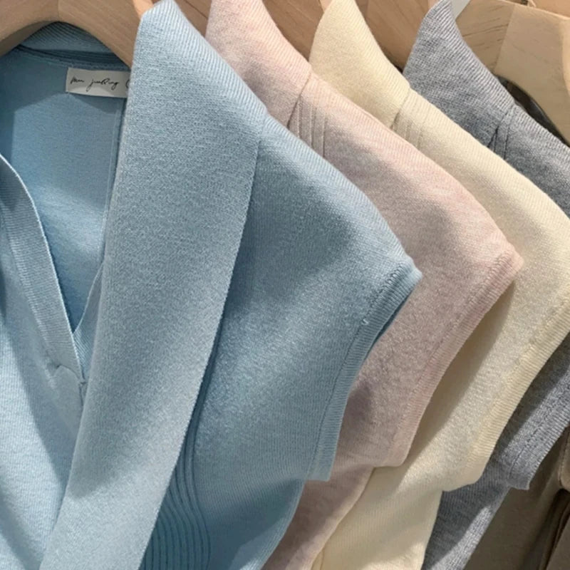 AOSSVIAO 2025 Women Knitted Tank Tops Women Thin Tops Basic Casual Tank Tops O-neck Tees Sleeveless Tops for Women