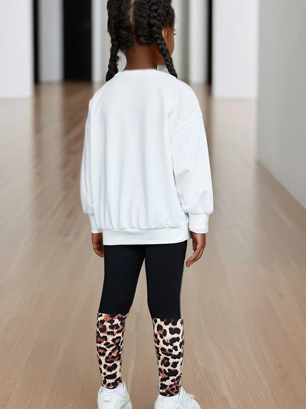 Girls' Autumn Outfit: Printed Round Neck Long-Sleeve Sweatshirt & Tight-Fitting 9-Point Pants, Fashionable Home Casual Versatile Two-Piece Set