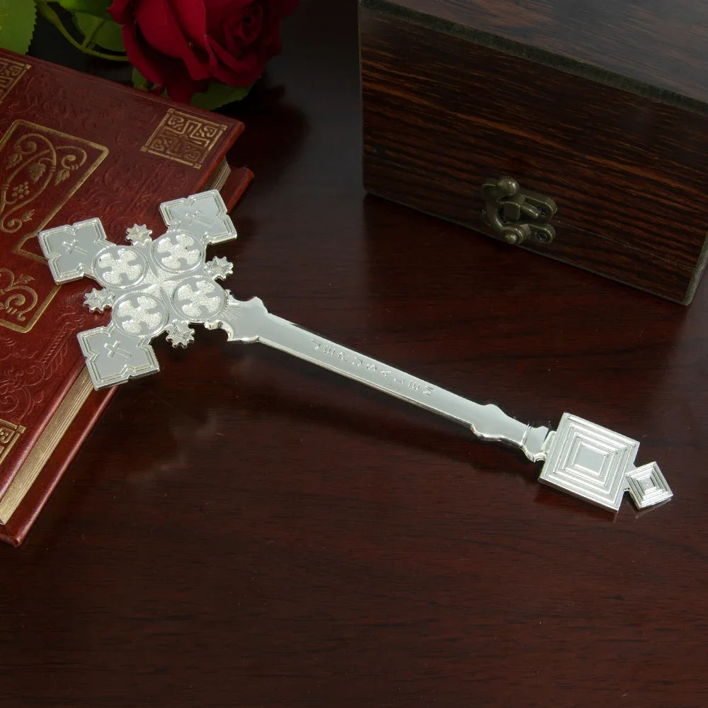 HTISOK Orthodox Cross Christ Statue Religious Prayer Hand Holding Cross Gold Plated Church Home Ornament Jewelry Gifts