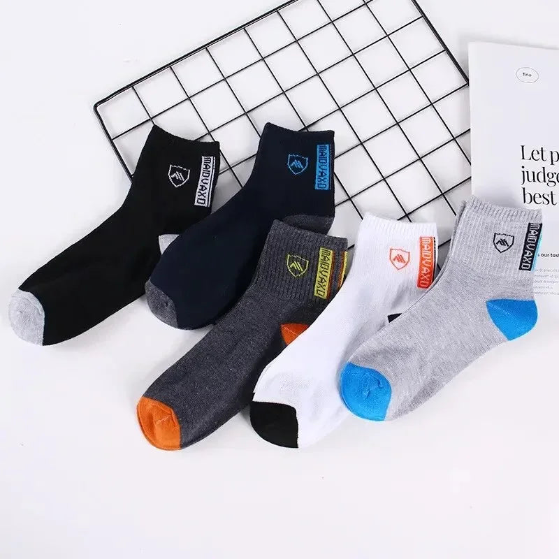 5 Pairs Men's Mid-Calf Socks Cotton Breathable Warm Sports Socks Autumn Winter Sweat-Absorbing Long Casual Trendy Style