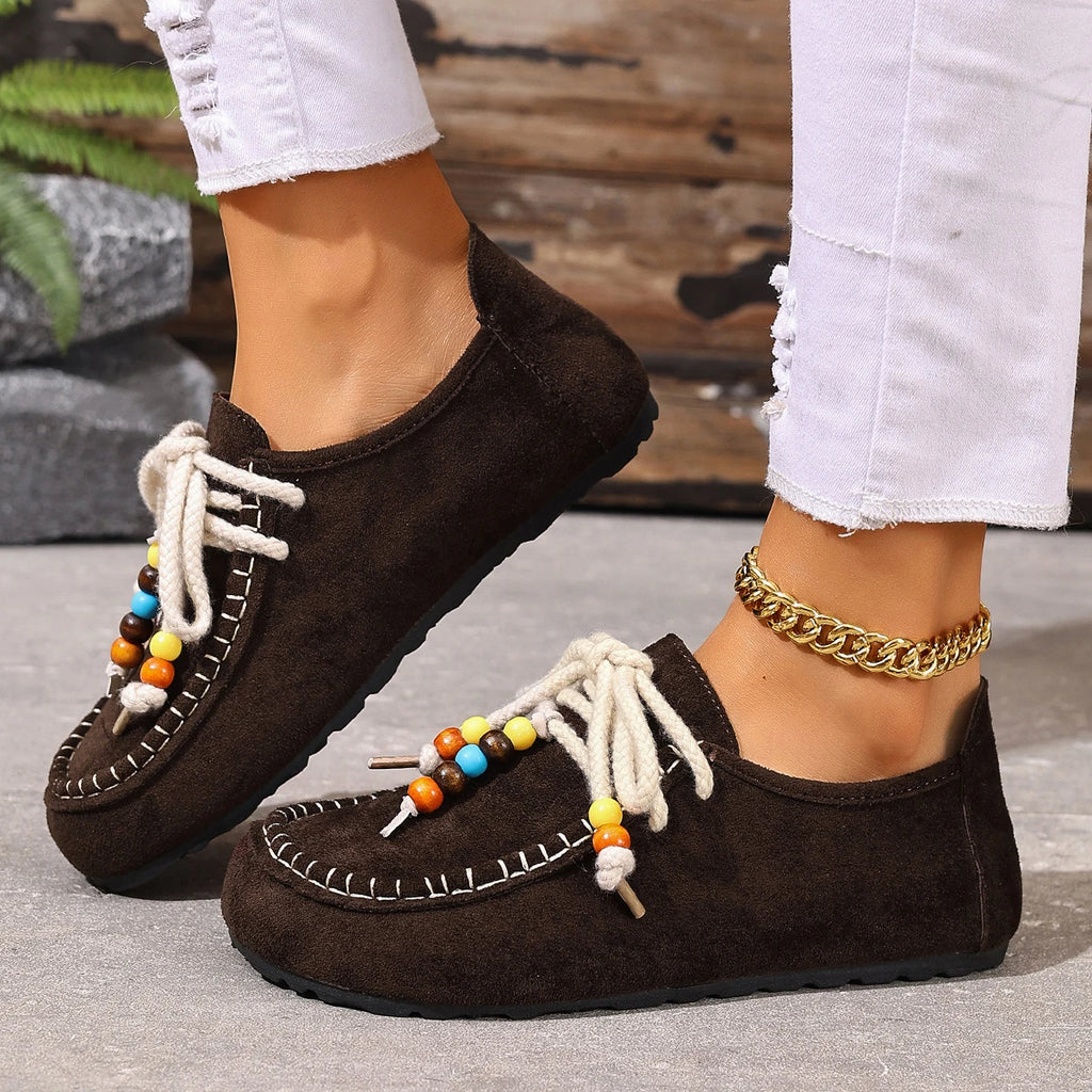 Retro Style Women Flat Sneakers 2025 New Leisure Spring Autumn Sneakers Women Round Toe Lace-up String Bead Shoes for Women