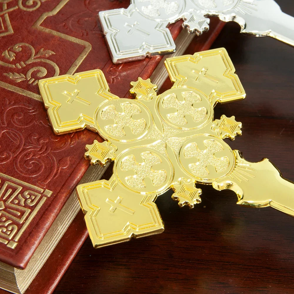 HTISOK Orthodox Cross Christ Statue Religious Prayer Hand Holding Cross Gold Plated Church Home Ornament Jewelry Gifts